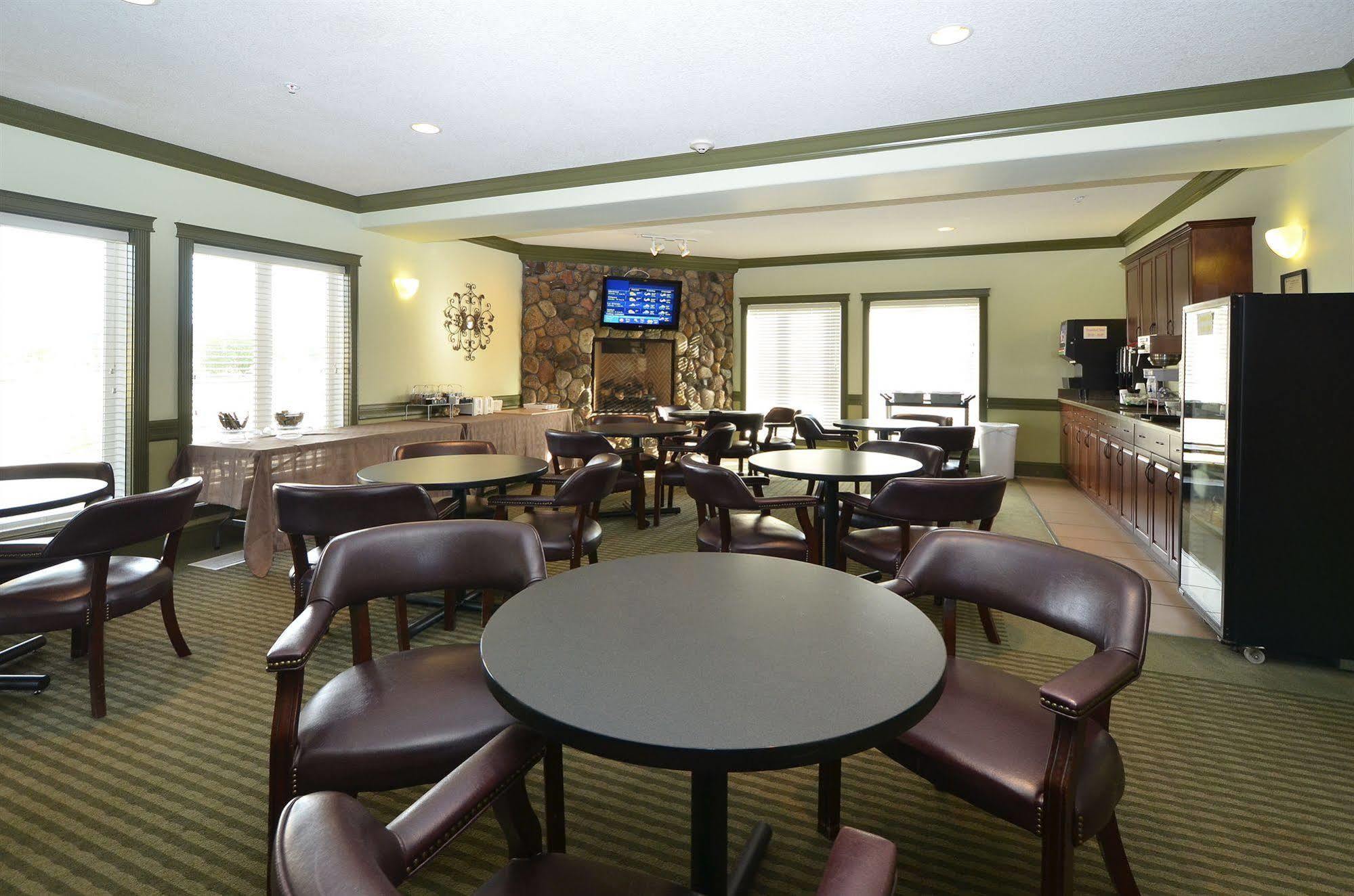 Big Lake Inn Slave Lake Extérieur photo